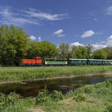 בית נופש In 36287 Balatonmáriafürdő